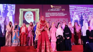 Nurraysa-Excellence-Award (34)